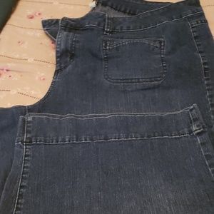 Jean capris